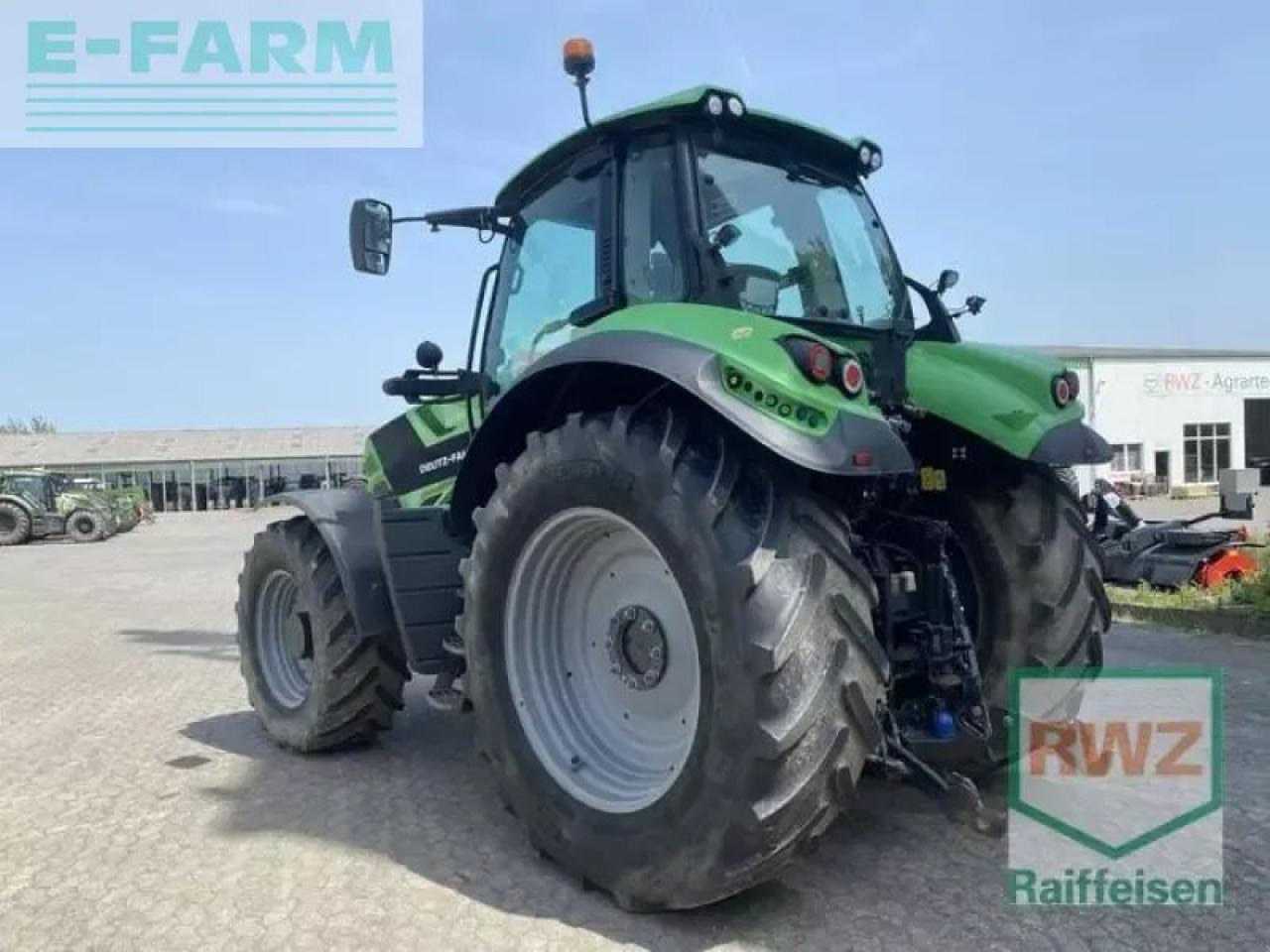 Deutz-Fahr 6215 - Traktor: obrázok 5 Deutz-Fahr 6215 - Traktor: obrázok 5
