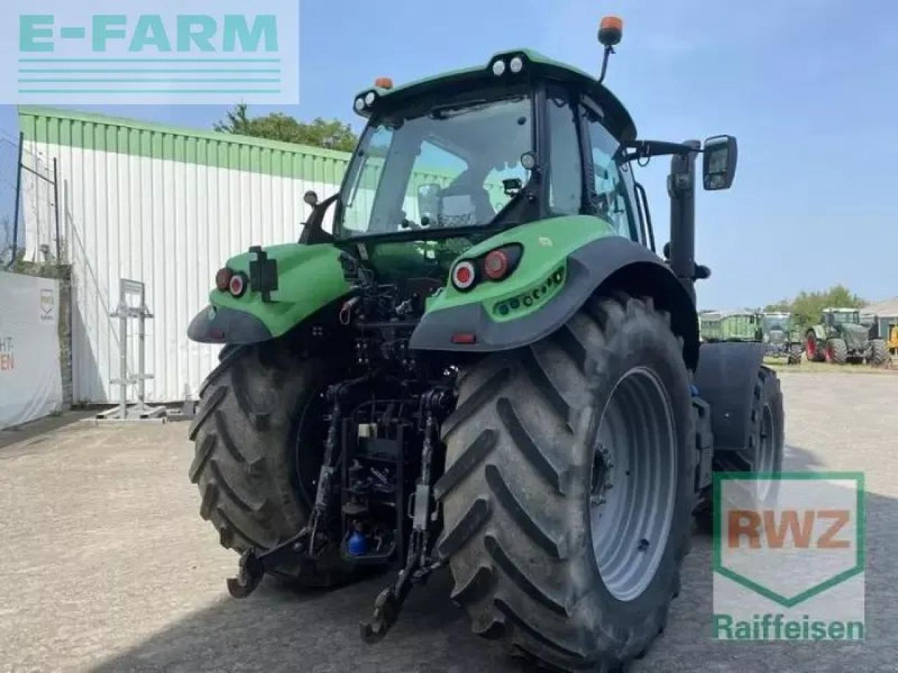 Deutz-Fahr 6215 - Traktor: obrázok 2 Deutz-Fahr 6215 - Traktor: obrázok 2