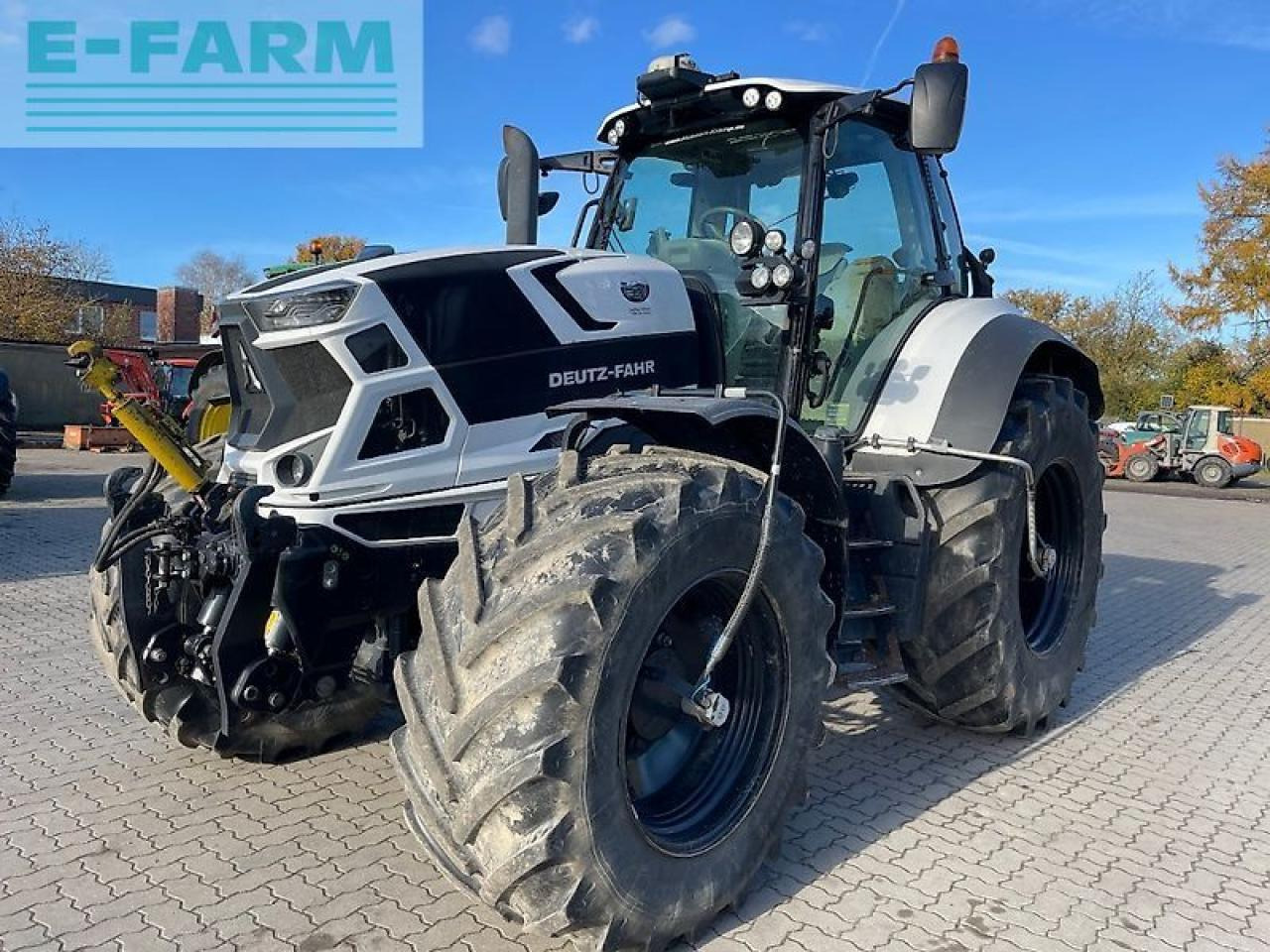 Deutz-Fahr 6215 agrotron ttv TTV - Traktor: obrázok 1 Deutz-Fahr 6215 agrotron ttv TTV - Traktor: obrázok 1