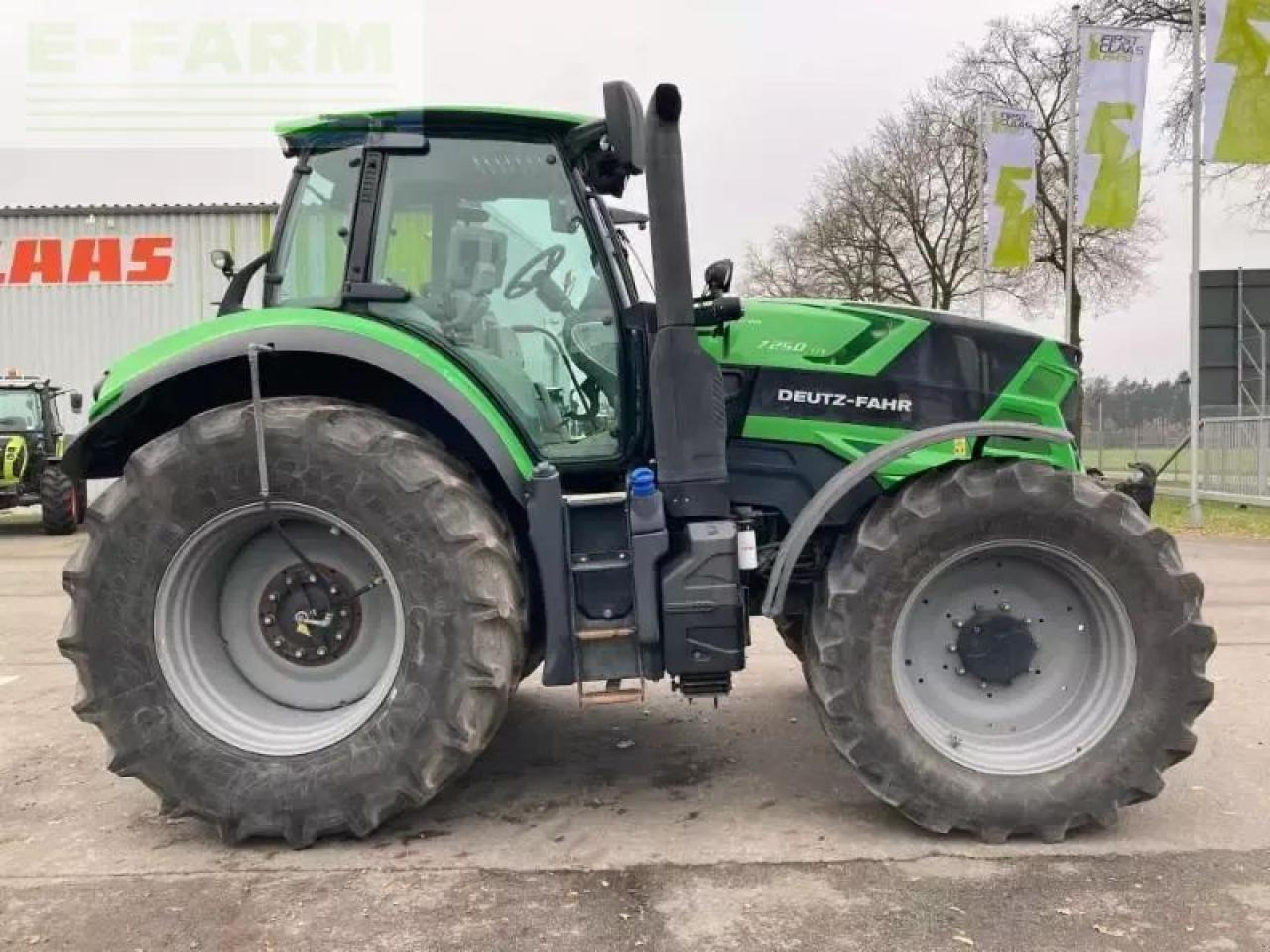 Deutz-Fahr 7250 ttv - Traktor: obrázok 4 Deutz-Fahr 7250 ttv - Traktor: obrázok 4