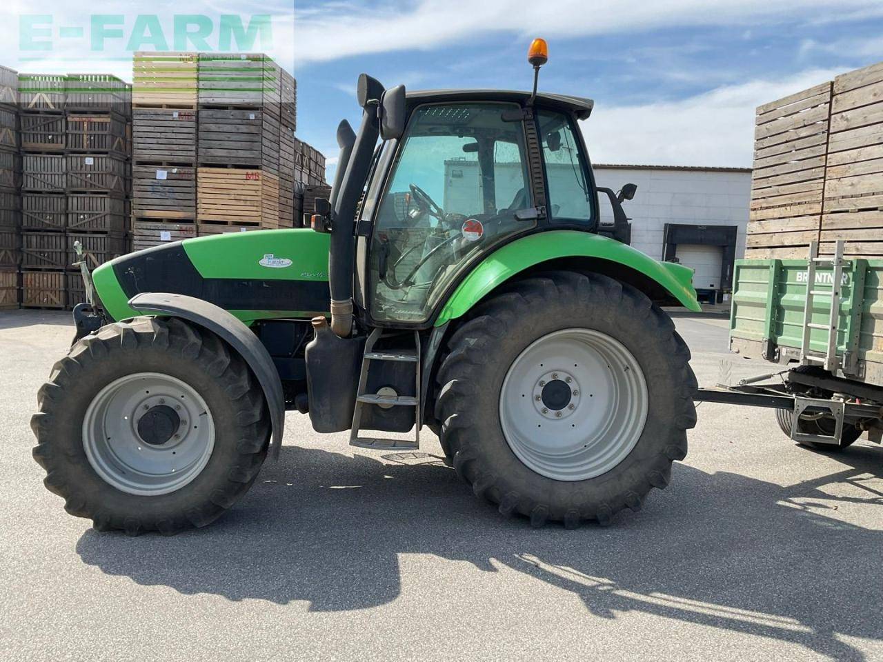 Deutz-Fahr Agrotron 620 M - Traktor: obrázok 2 Deutz-Fahr Agrotron 620 M - Traktor: obrázok 2
