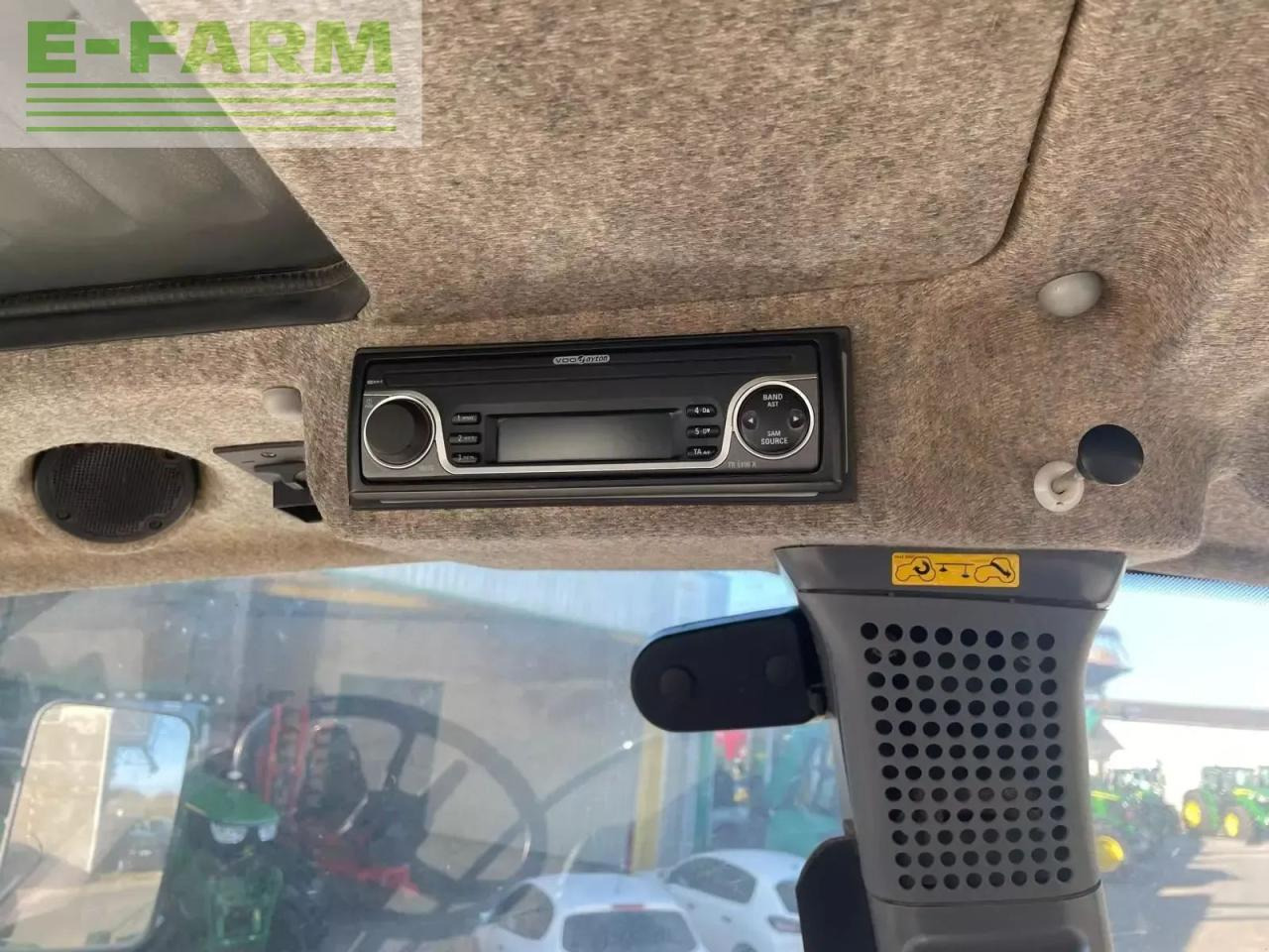 Traktor Deutz-Fahr agrotron 180.7: obrázok 7 Traktor Deutz-Fahr agrotron 180.7: obrázok 7