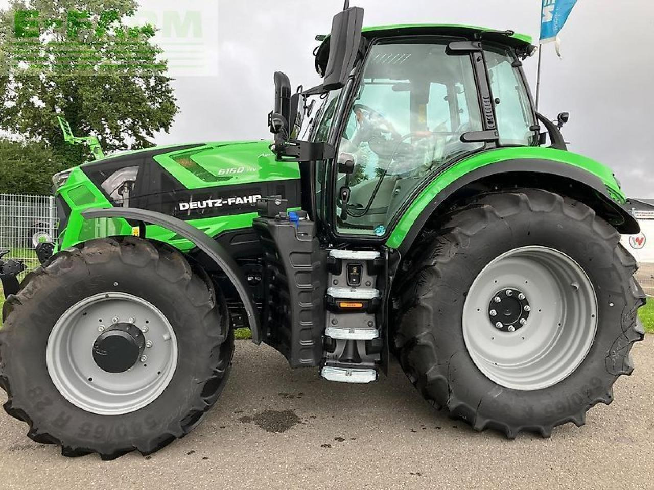 Deutz-Fahr agrotron 6160 ttv TTV - Traktor: obrázok 4 Deutz-Fahr agrotron 6160 ttv TTV - Traktor: obrázok 4