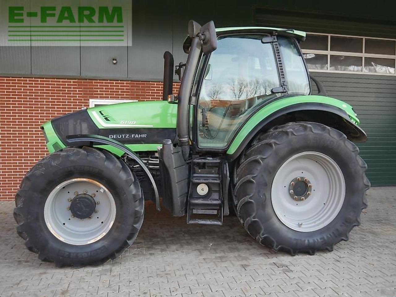 Deutz-Fahr agrotron 6190 - Traktor: obrázok 4 Deutz-Fahr agrotron 6190 - Traktor: obrázok 4