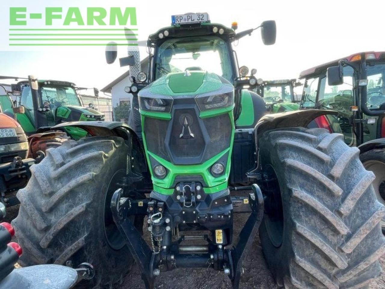Deutz-Fahr agrotron 7250 ttv - Traktor: obrázok 3 Deutz-Fahr agrotron 7250 ttv - Traktor: obrázok 3