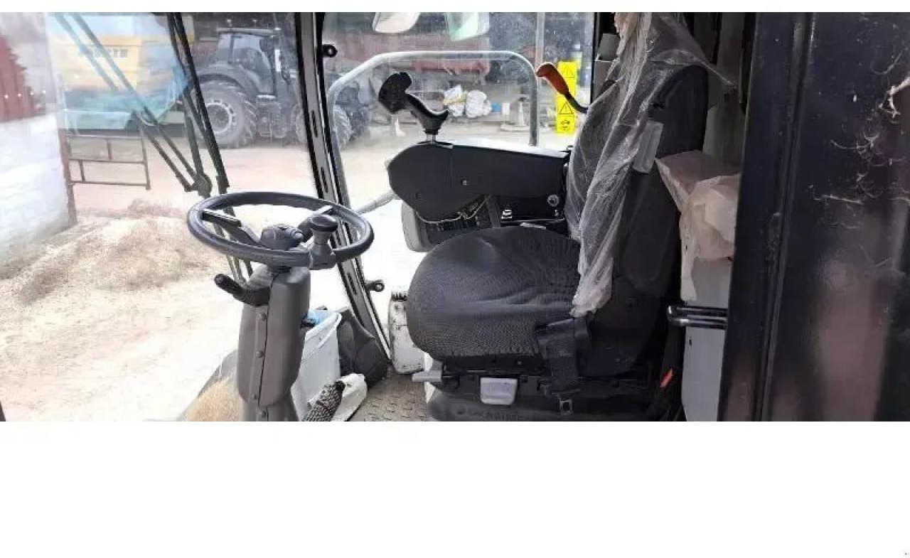 Deutz-Fahr c 9206 ts - Obilný kombajn: obrázok 5 Deutz-Fahr c 9206 ts - Obilný kombajn: obrázok 5