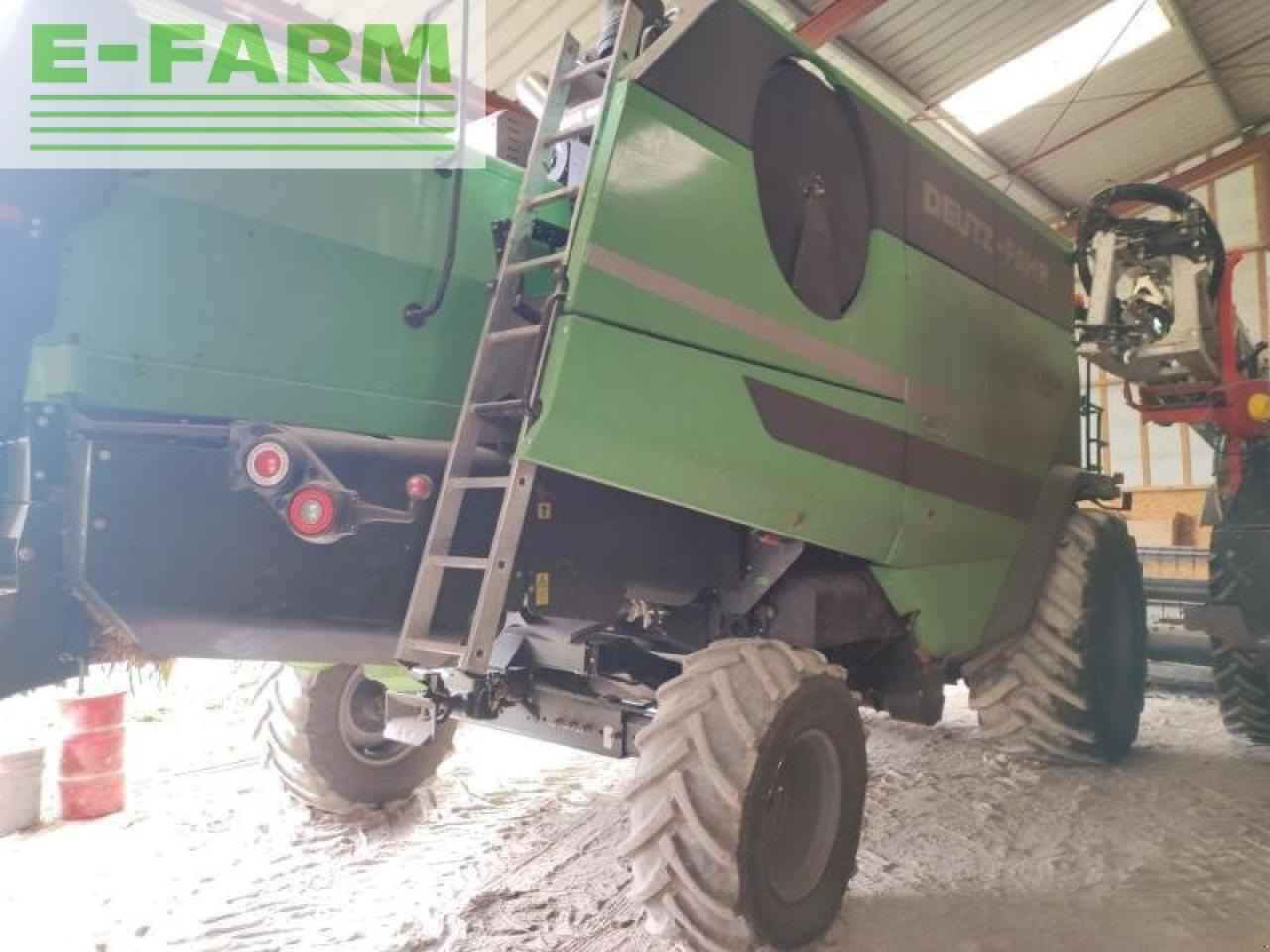 Deutz-Fahr c7206tsb - Obilný kombajn: obrázok 5 Deutz-Fahr c7206tsb - Obilný kombajn: obrázok 5