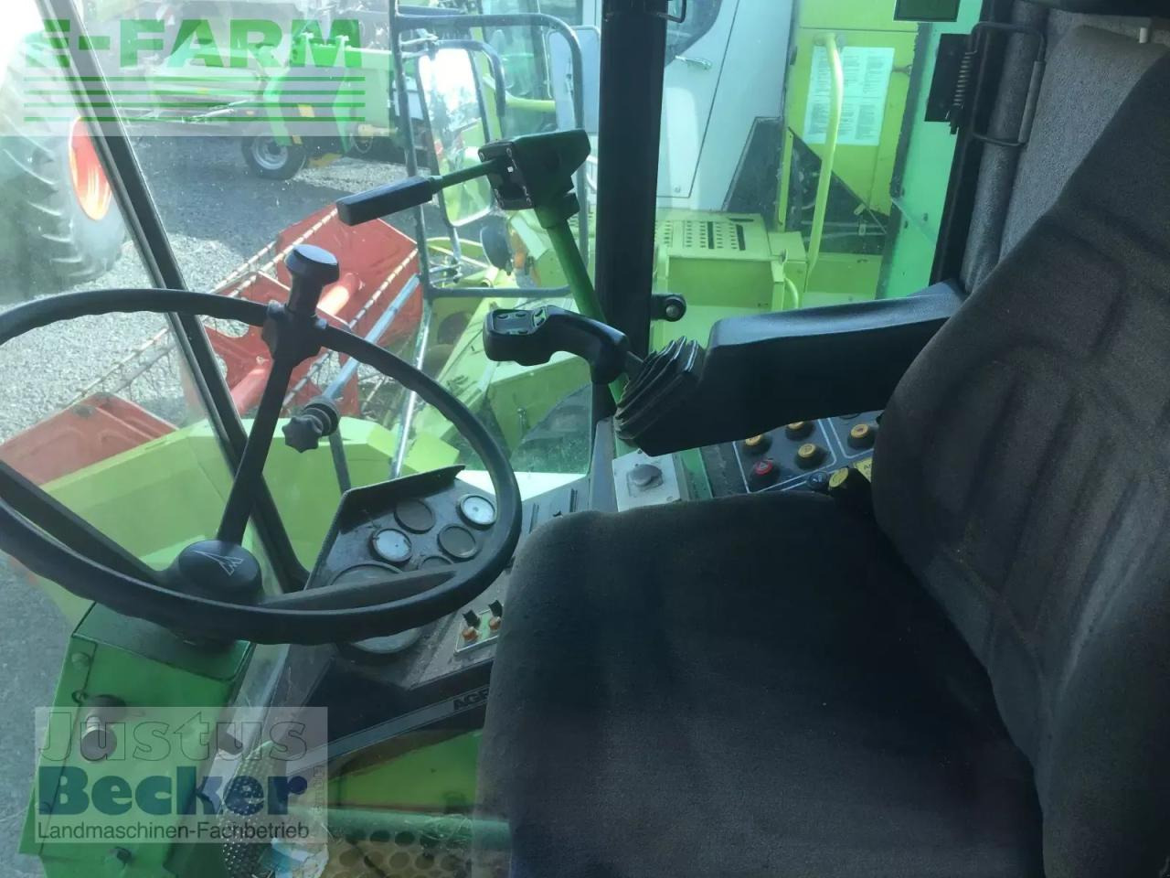 Deutz-Fahr m 35.40 - Obilný kombajn: obrázok 5 Deutz-Fahr m 35.40 - Obilný kombajn: obrázok 5