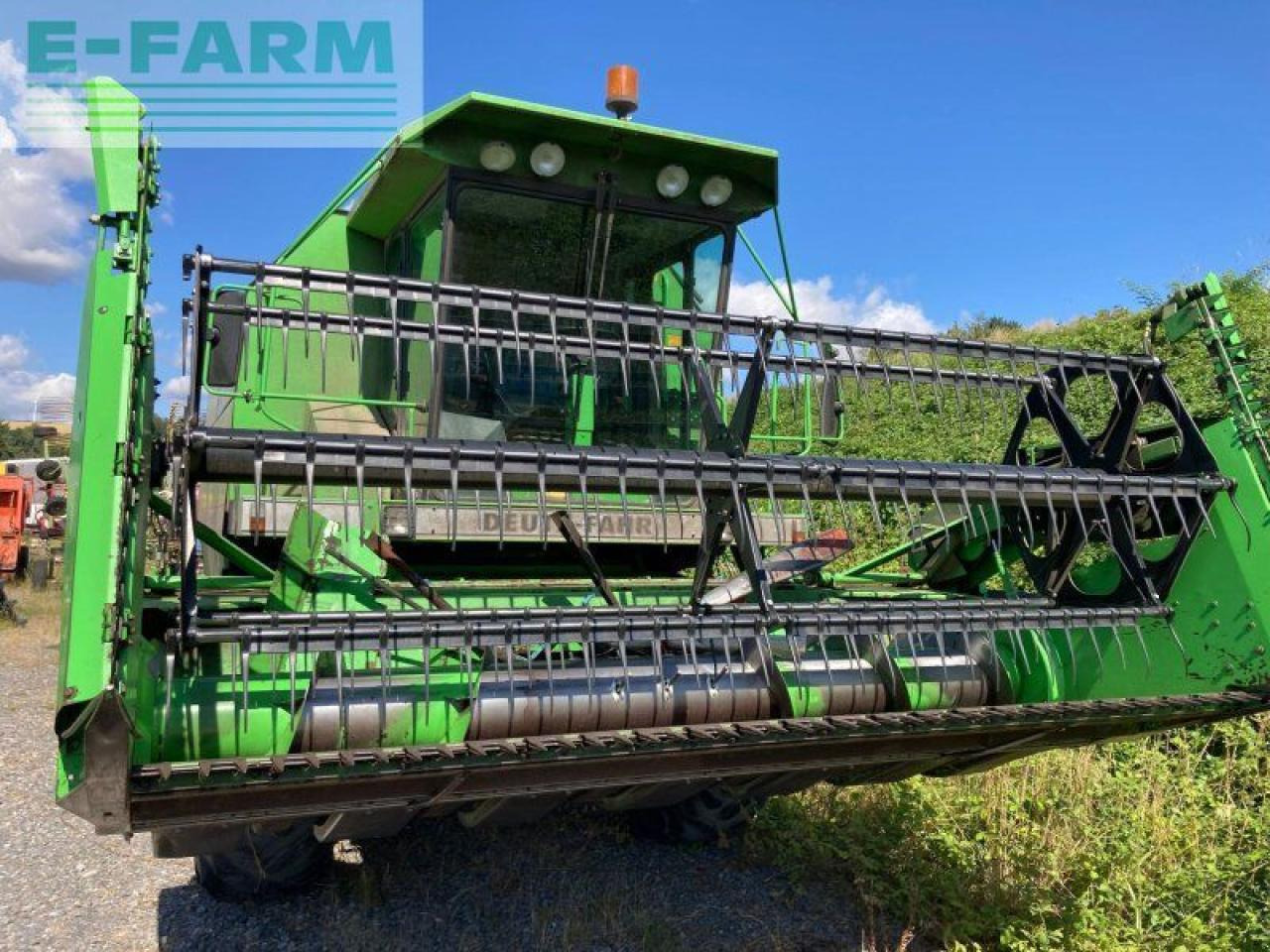 Deutz-Fahr starliner 4045 h - Obilný kombajn: obrázok 2 Deutz-Fahr starliner 4045 h - Obilný kombajn: obrázok 2
