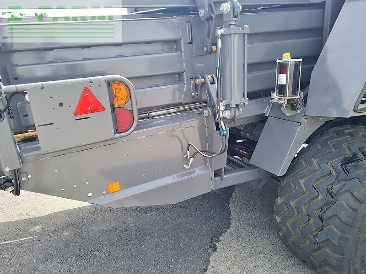 Fendt 1290 xd - Lis na hranaté balíky: obrázok 5 Fendt 1290 xd - Lis na hranaté balíky: obrázok 5