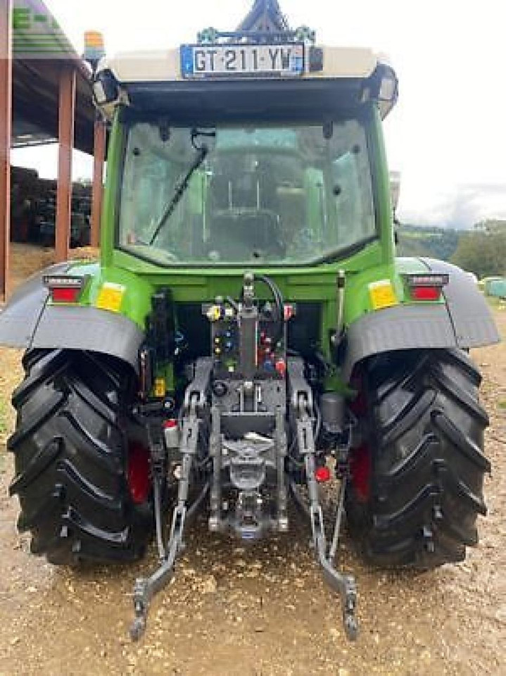 Fendt 208 s S - Traktor: obrázok 4 Fendt 208 s S - Traktor: obrázok 4