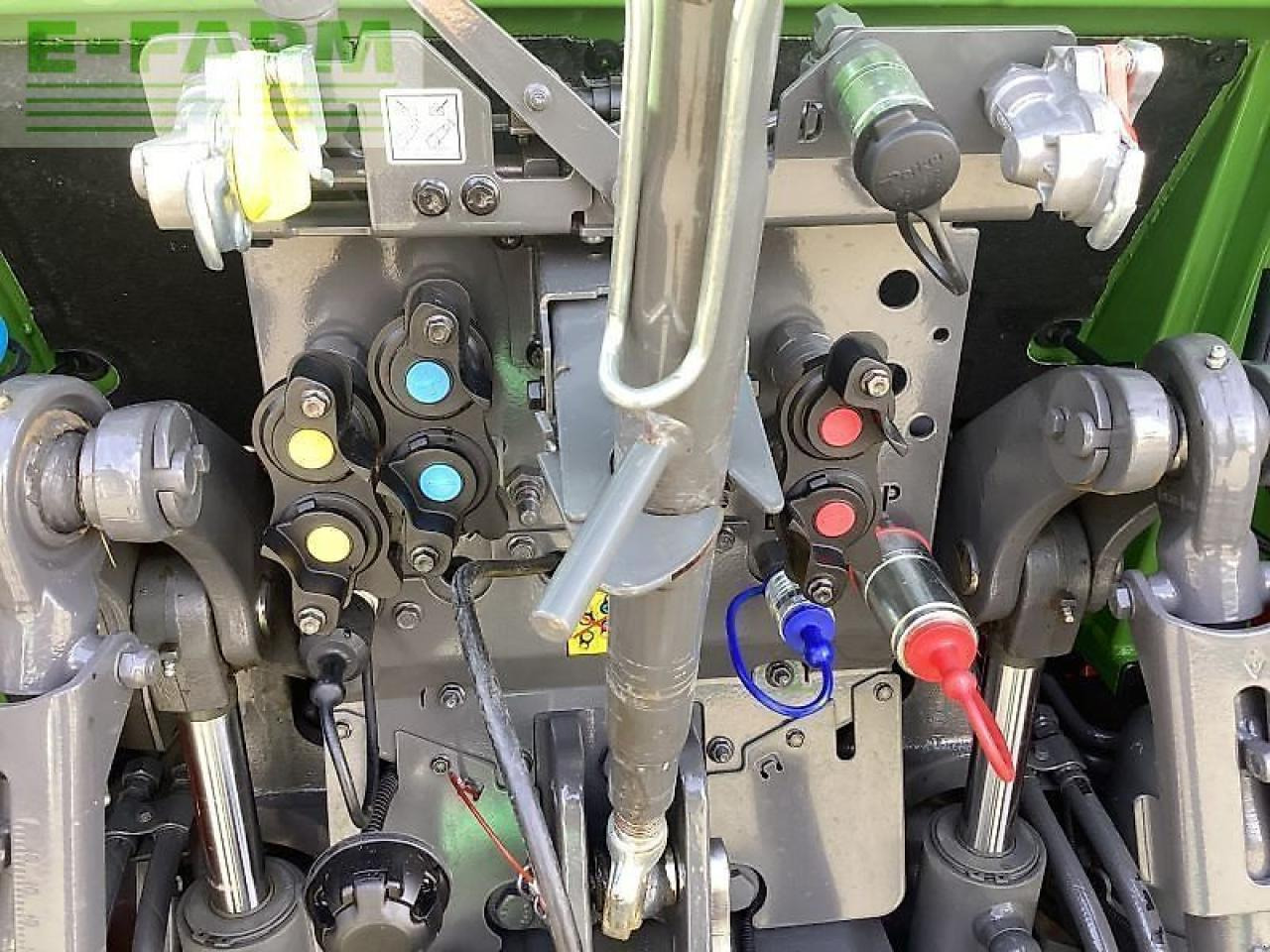 Fendt 209 s vario profi s2 - Traktor: obrázok 5 Fendt 209 s vario profi s2 - Traktor: obrázok 5