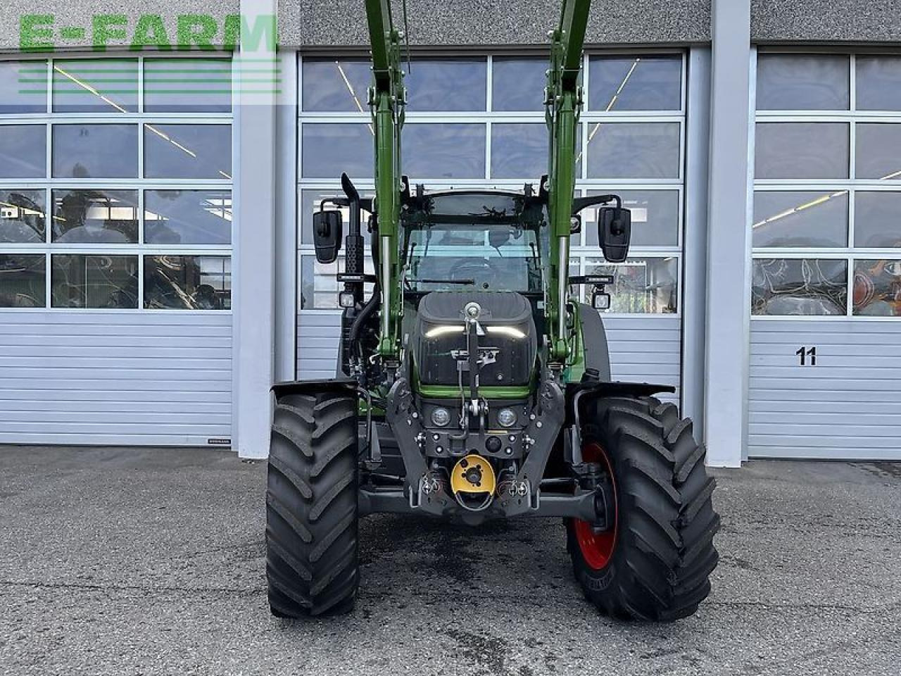 Fendt 211 s vario gen3 power setting 2 - Traktor: obrázok 4 Fendt 211 s vario gen3 power setting 2 - Traktor: obrázok 4