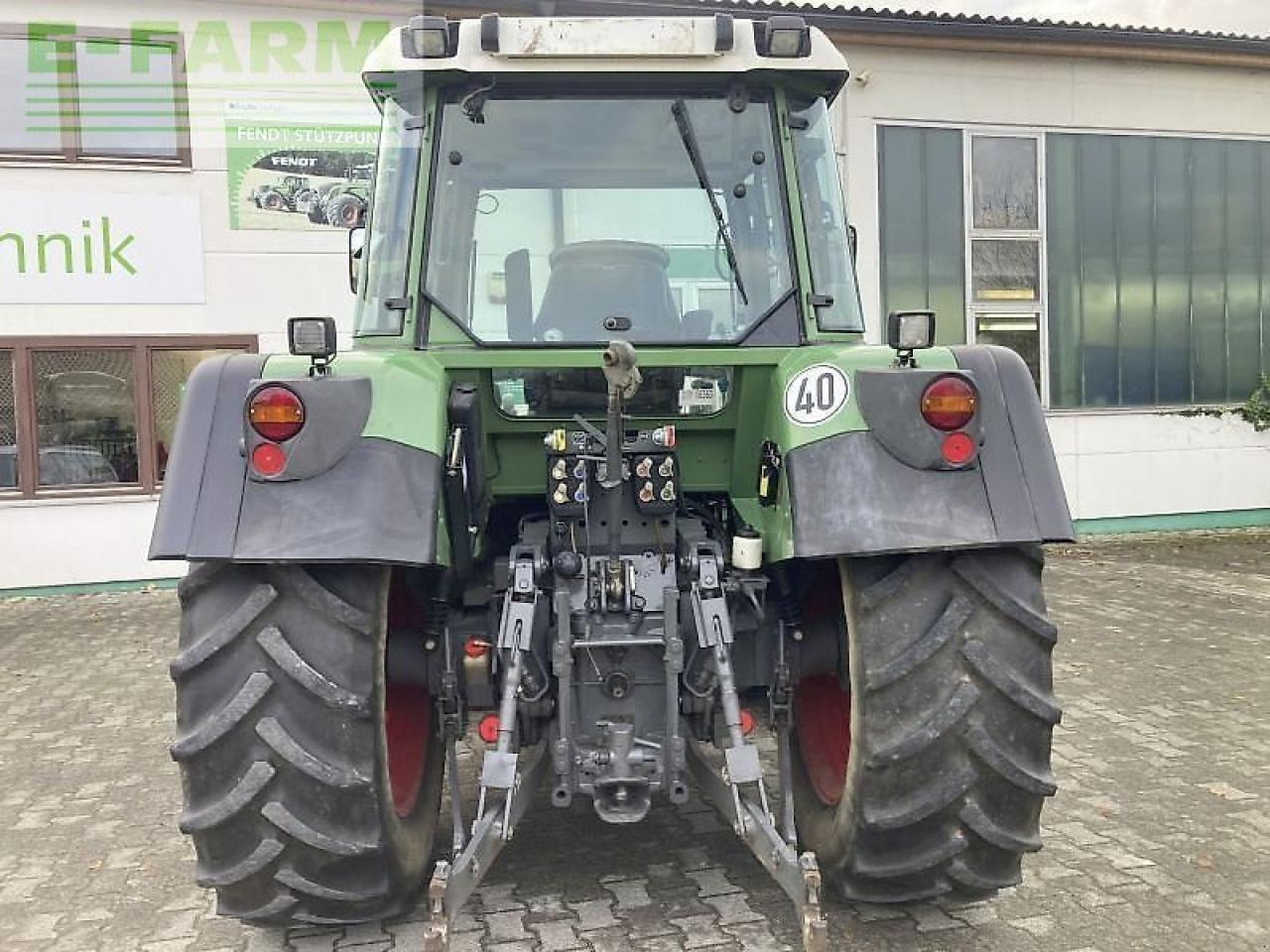 Fendt 312 vario com3 - Traktor: obrázok 5 Fendt 312 vario com3 - Traktor: obrázok 5