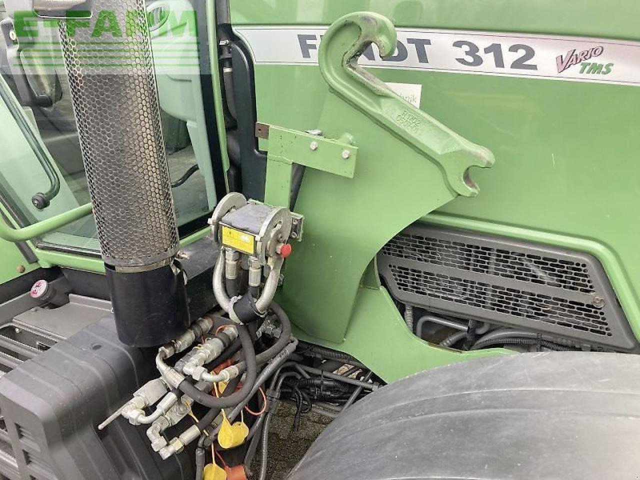 Fendt 312 vario com3 - Traktor: obrázok 4 Fendt 312 vario com3 - Traktor: obrázok 4