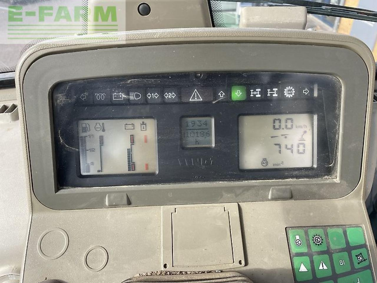 Fendt 410 com1 - Traktor: obrázok 2 Fendt 410 com1 - Traktor: obrázok 2