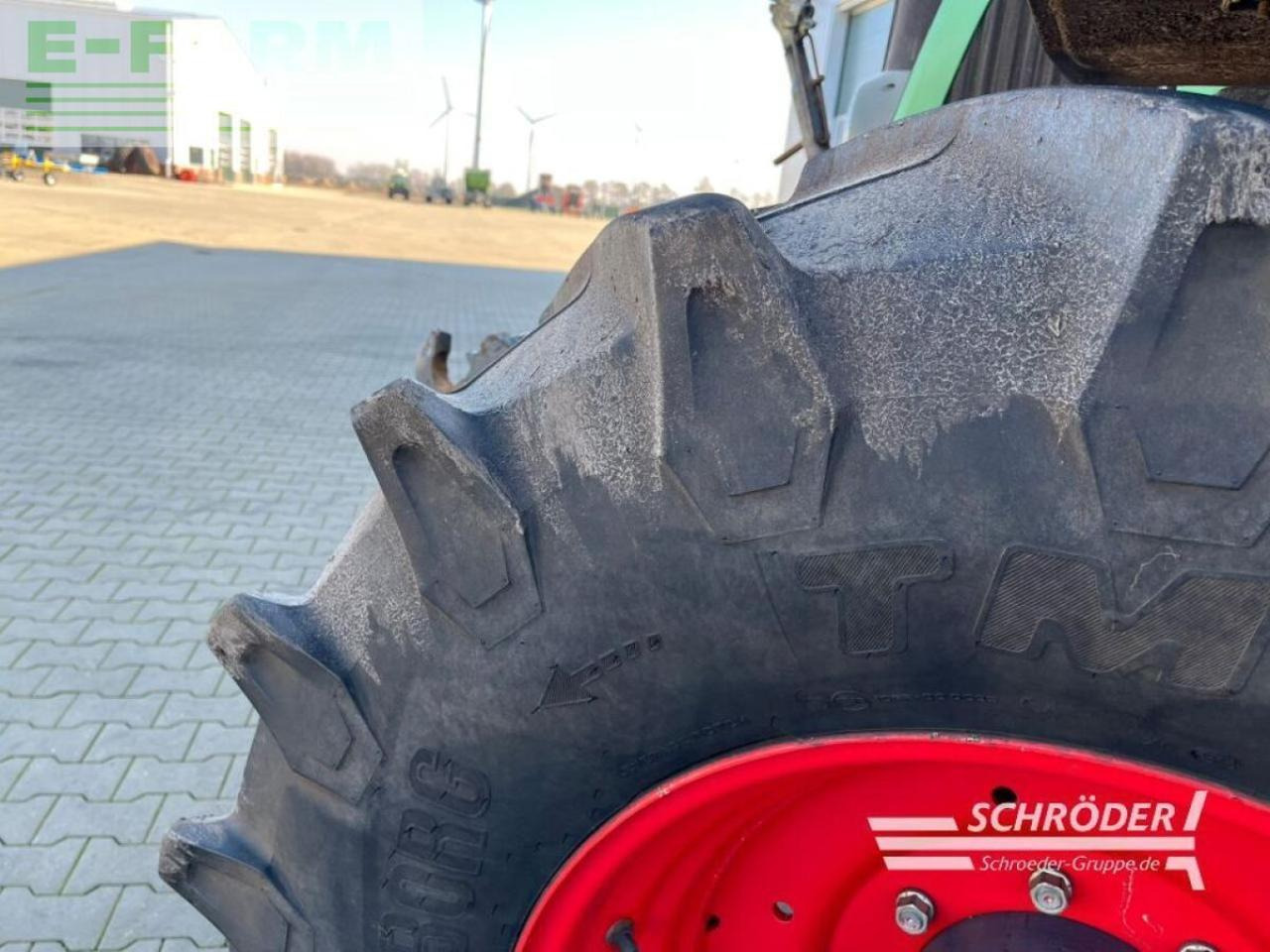 Fendt 415 vario tms - Traktor: obrázok 2 Fendt 415 vario tms - Traktor: obrázok 2