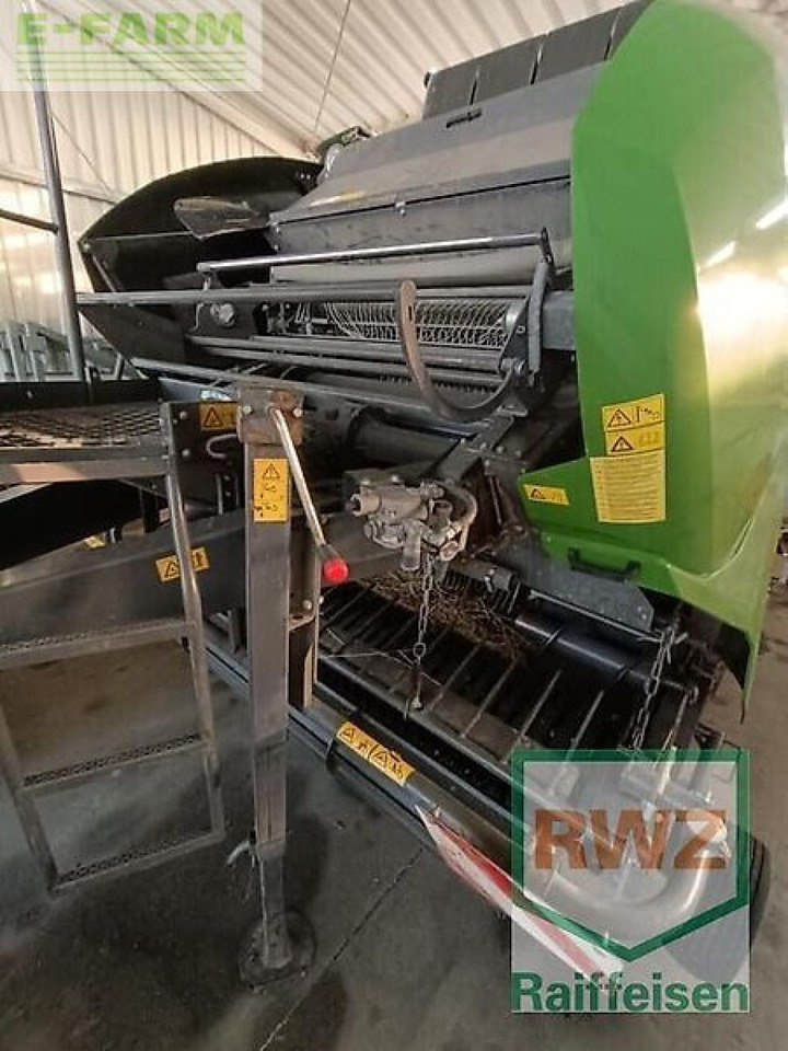 Fendt 4180 v - Lis na hranaté balíky: obrázok 5 Fendt 4180 v - Lis na hranaté balíky: obrázok 5