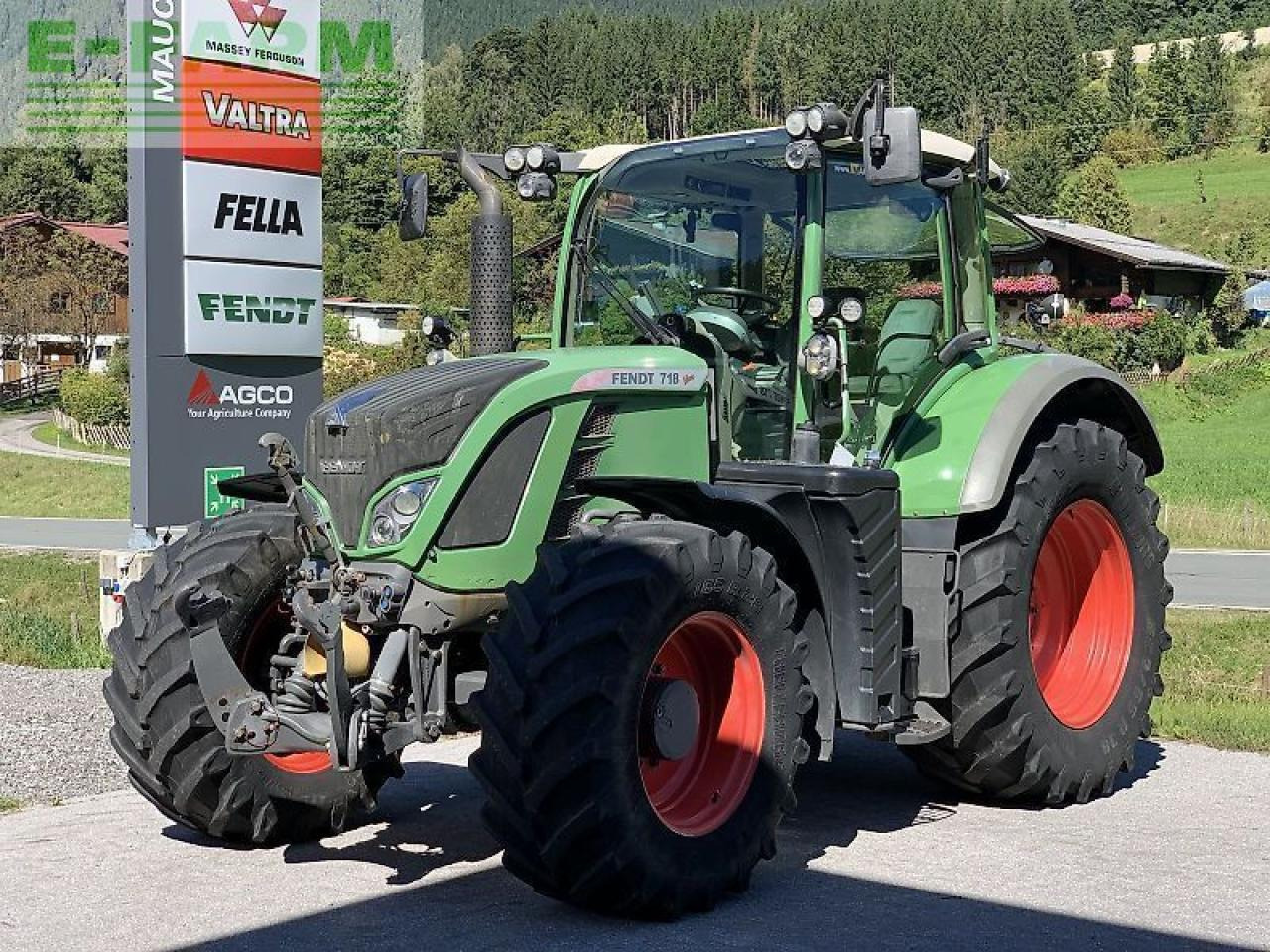 Fendt 714 vario scr - Traktor: obrázok 2 Fendt 714 vario scr - Traktor: obrázok 2