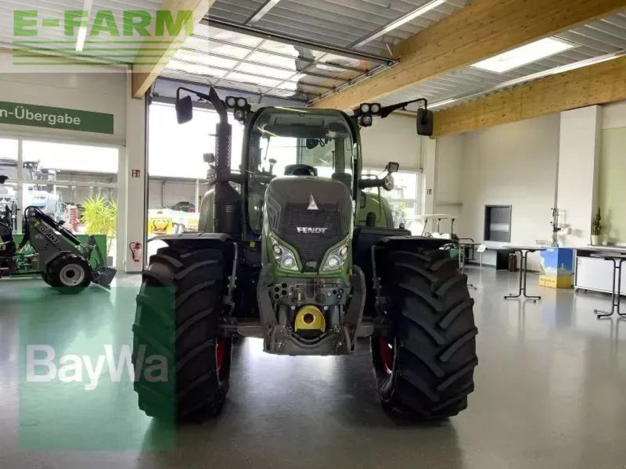 Fendt 724 s4 profi plus - Traktor: obrázok 3 Fendt 724 s4 profi plus - Traktor: obrázok 3