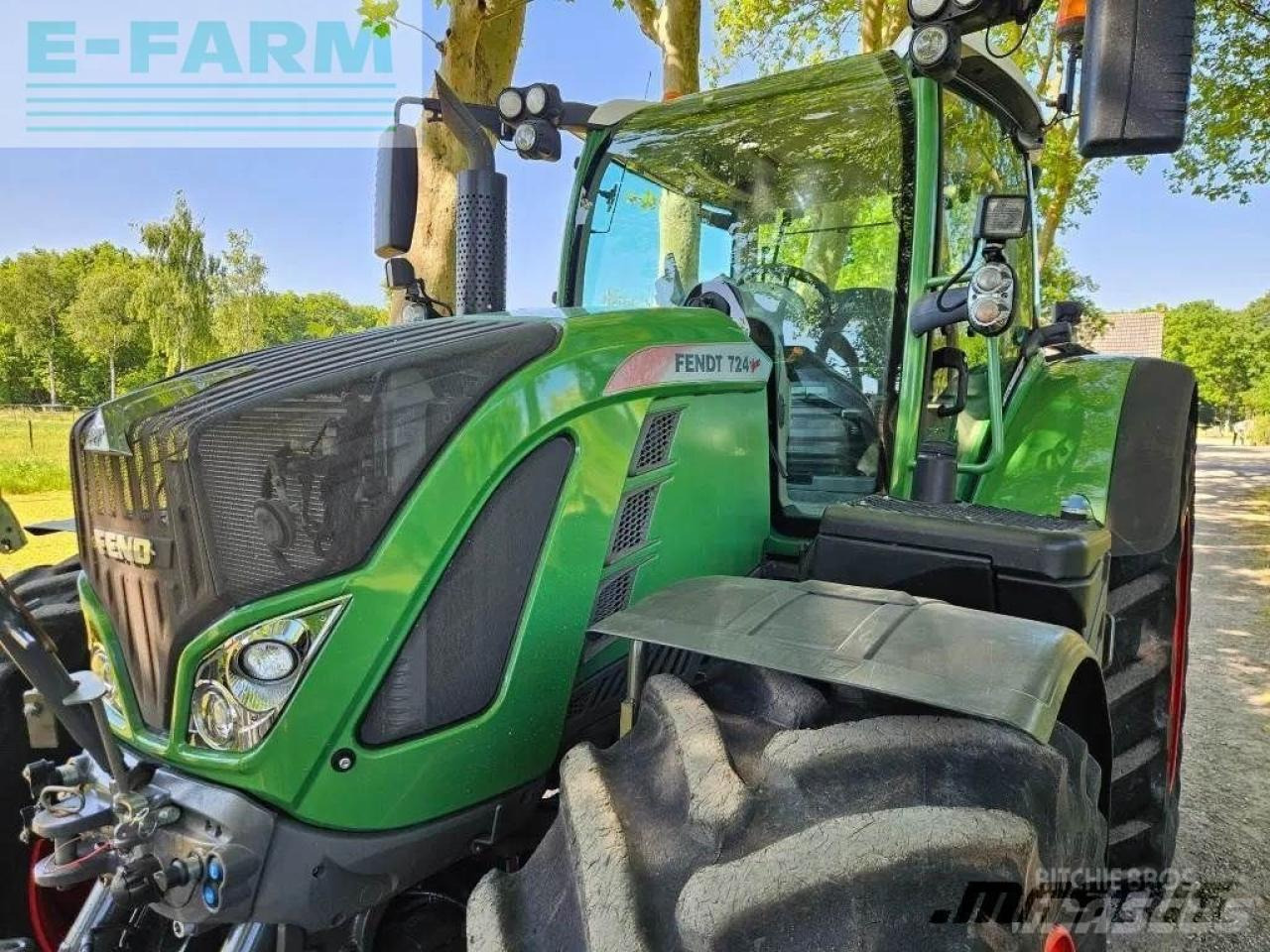 Fendt 724 s4 profi plus rtk ( 718 720 722 ) - Traktor: obrázok 4 Fendt 724 s4 profi plus rtk ( 718 720 722 ) - Traktor: obrázok 4