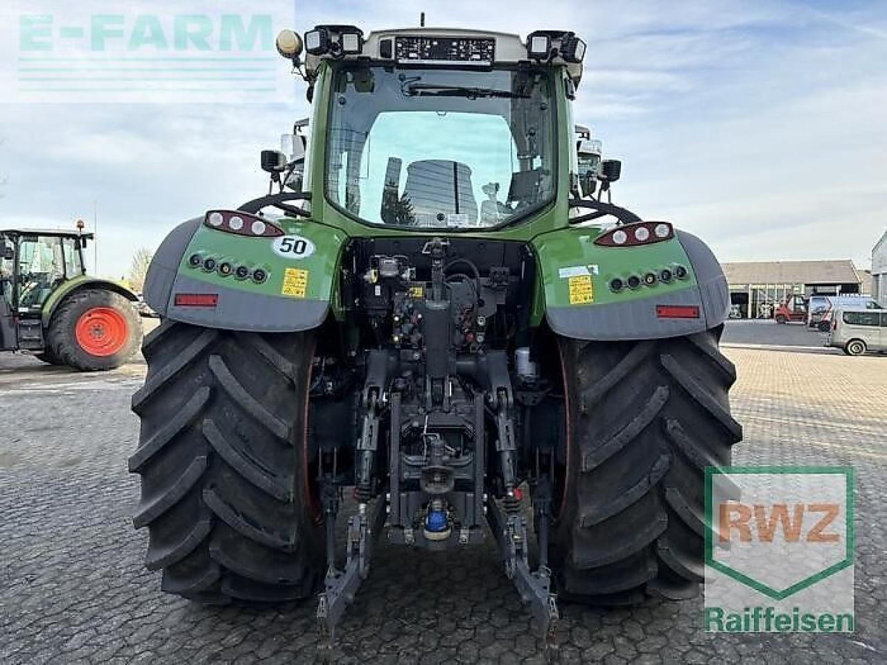 Fendt 724 vario - Traktor: obrázok 3 Fendt 724 vario - Traktor: obrázok 3