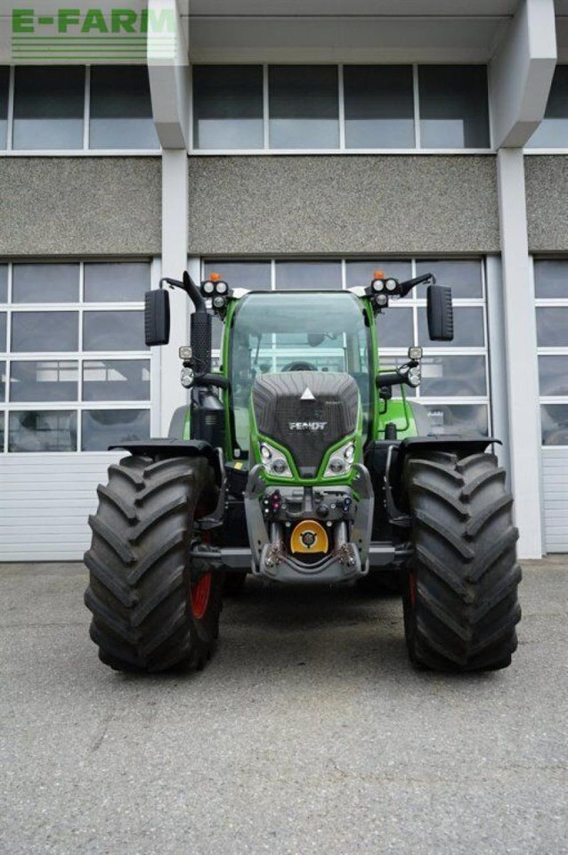 Fendt 724 vario gen 6 profi setting 2 vf Profi - Traktor: obrázok 4 Fendt 724 vario gen 6 profi setting 2 vf Profi - Traktor: obrázok 4