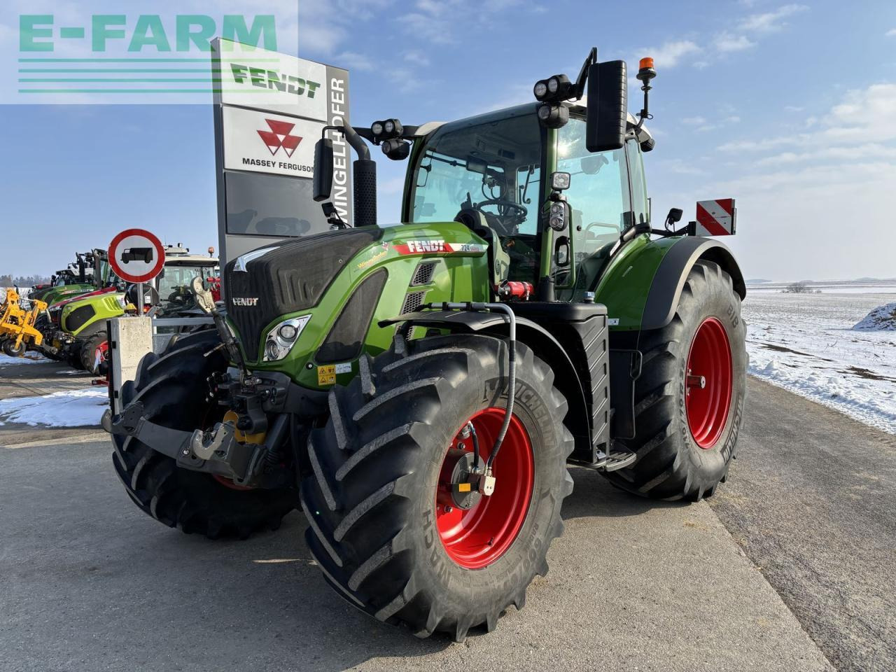 Fendt 724 vario profi+ ProfiPlus - Traktor: obrázok 3 Fendt 724 vario profi+ ProfiPlus - Traktor: obrázok 3