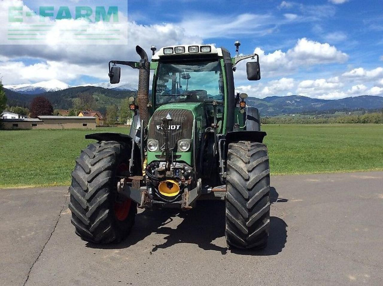 Fendt 820 - Traktor: obrázok 2 Fendt 820 - Traktor: obrázok 2