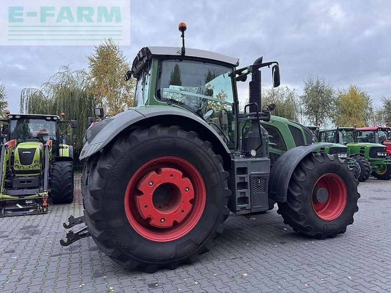 Fendt 828 vario profi+ plus / gps navi rtk trimble / tms ProfiPlus - Traktor: obrázok 5 Fendt 828 vario profi+ plus / gps navi rtk trimble / tms ProfiPlus - Traktor: obrázok 5