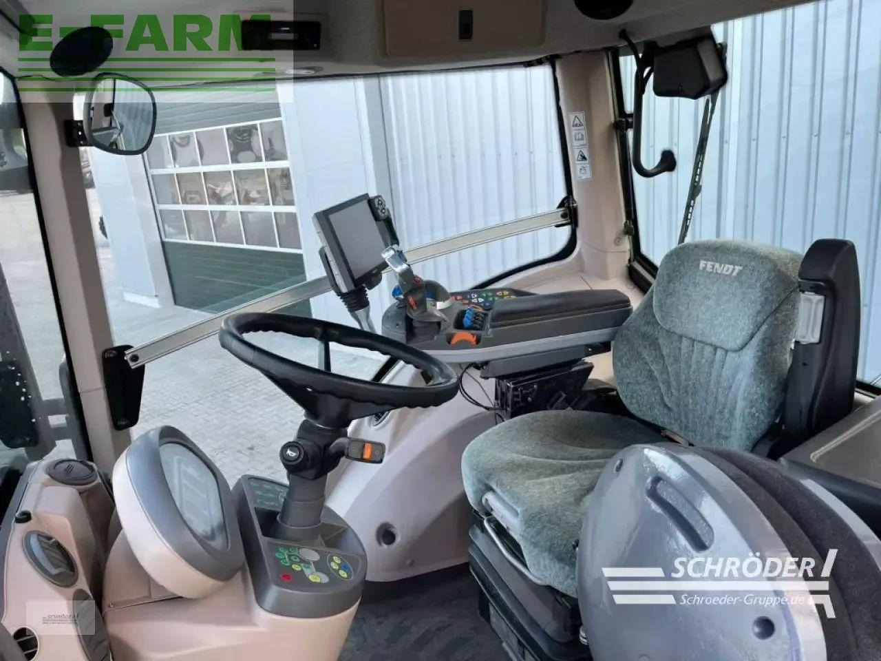 Fendt 828 vario s4 profi plus - Traktor: obrázok 5 Fendt 828 vario s4 profi plus - Traktor: obrázok 5