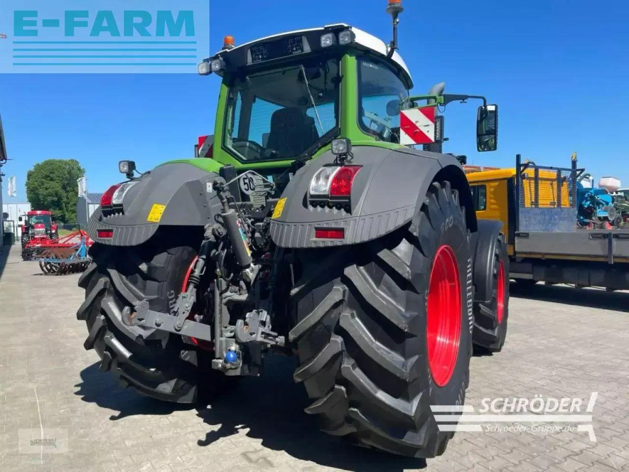 Fendt 828 vario s4 profi plus ProfiPlus - Traktor: obrázok 4 Fendt 828 vario s4 profi plus ProfiPlus - Traktor: obrázok 4
