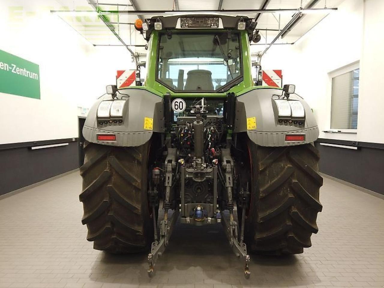 Fendt 828 vario s4 profi plus ProfiPlus - Traktor: obrázok 5 Fendt 828 vario s4 profi plus ProfiPlus - Traktor: obrázok 5
