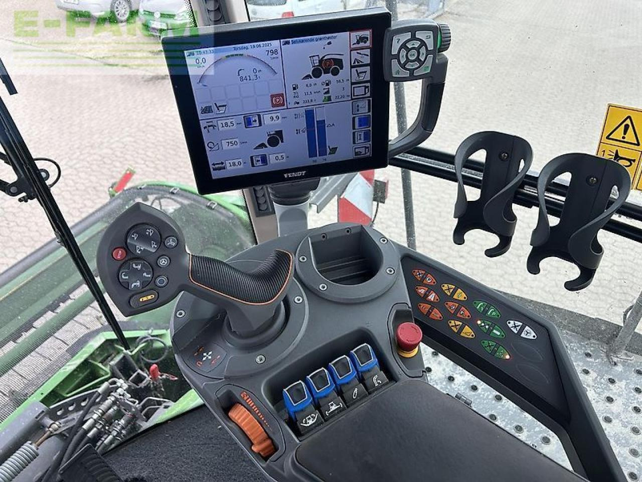 Fendt katana 65 - Samohybná rezačka: obrázok 3 Fendt katana 65 - Samohybná rezačka: obrázok 3