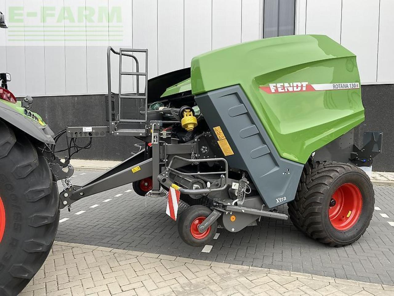 Fendt rotana 130f xtra - Lis na hranaté balíky: obrázok 1 Fendt rotana 130f xtra - Lis na hranaté balíky: obrázok 1