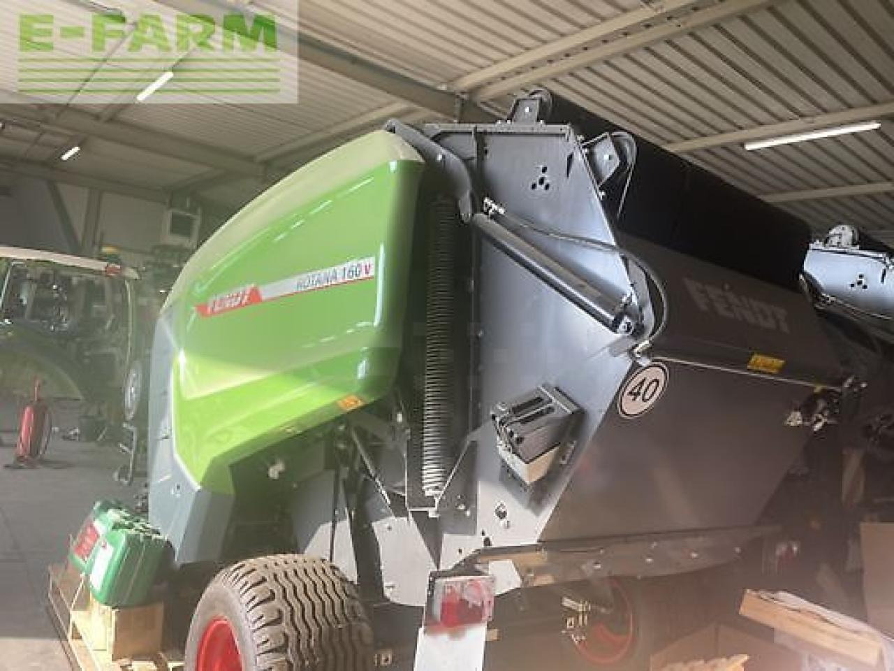 Fendt rotana 160 v - Lis na hranaté balíky: obrázok 2 Fendt rotana 160 v - Lis na hranaté balíky: obrázok 2