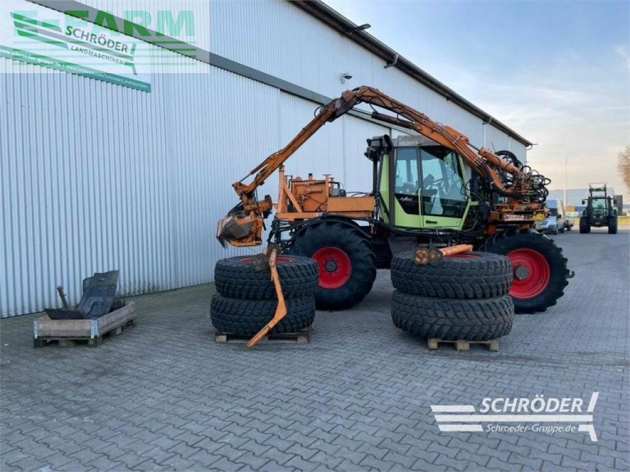 Fendt xylon 524 - Traktor: obrázok 2 Fendt xylon 524 - Traktor: obrázok 2