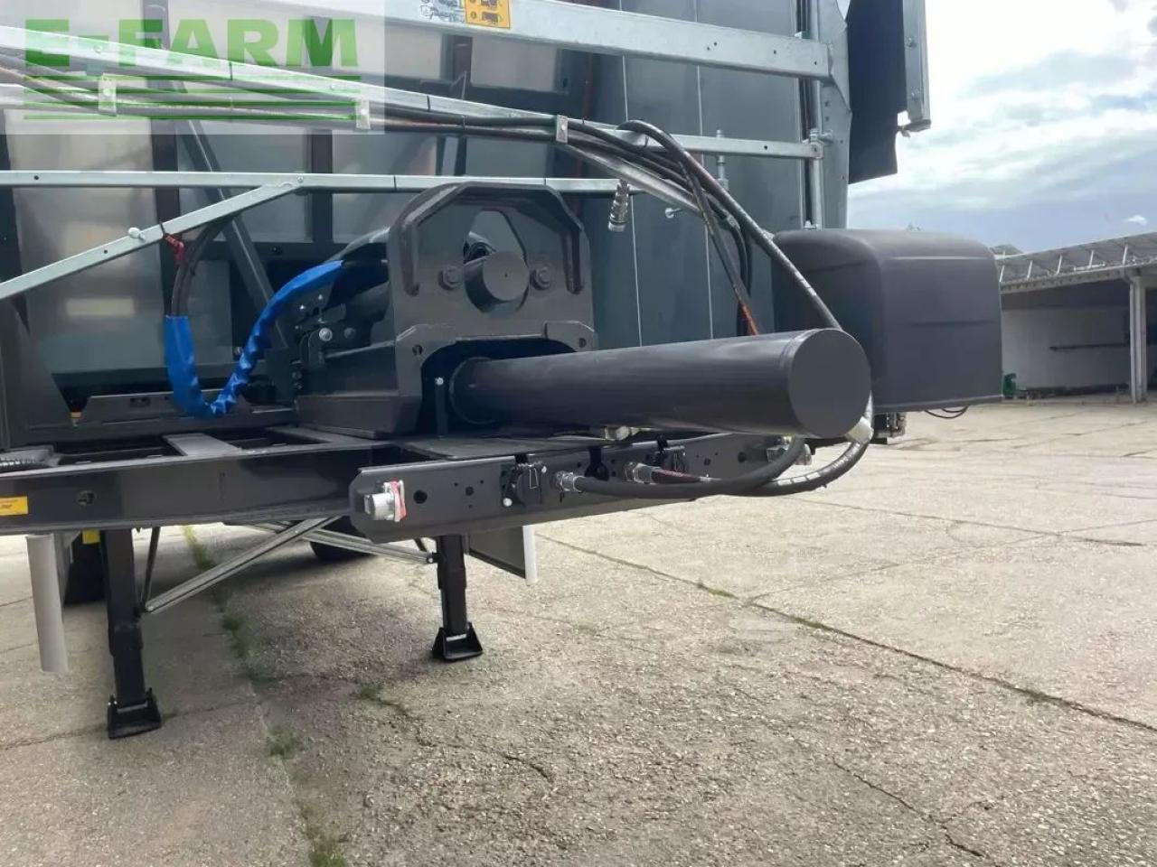 Poľnohospodársky sklápěcí príves Fliegl abschiebe-sattelauflieger ass 298 agro-truck: obrázok 7 Poľnohospodársky sklápěcí príves Fliegl abschiebe-sattelauflieger ass 298 agro-truck: obrázok 7