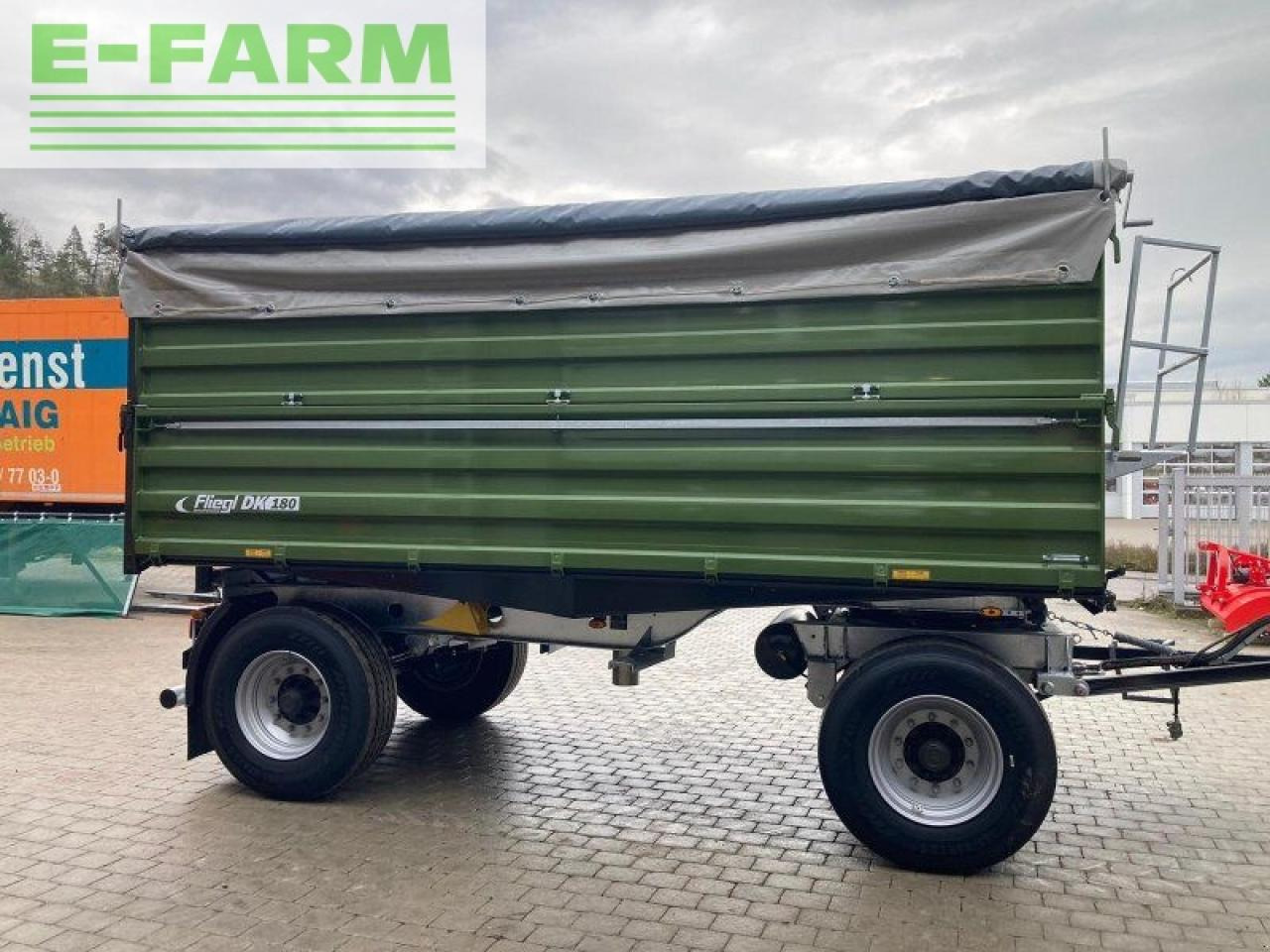 Fliegl dk 180 - Poľnohospodársky sklápěcí príves: obrázok 4 Fliegl dk 180 - Poľnohospodársky sklápěcí príves: obrázok 4