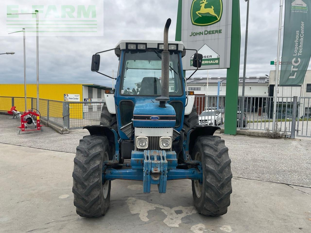 Ford 6410 - Traktor: obrázok 3 Ford 6410 - Traktor: obrázok 3