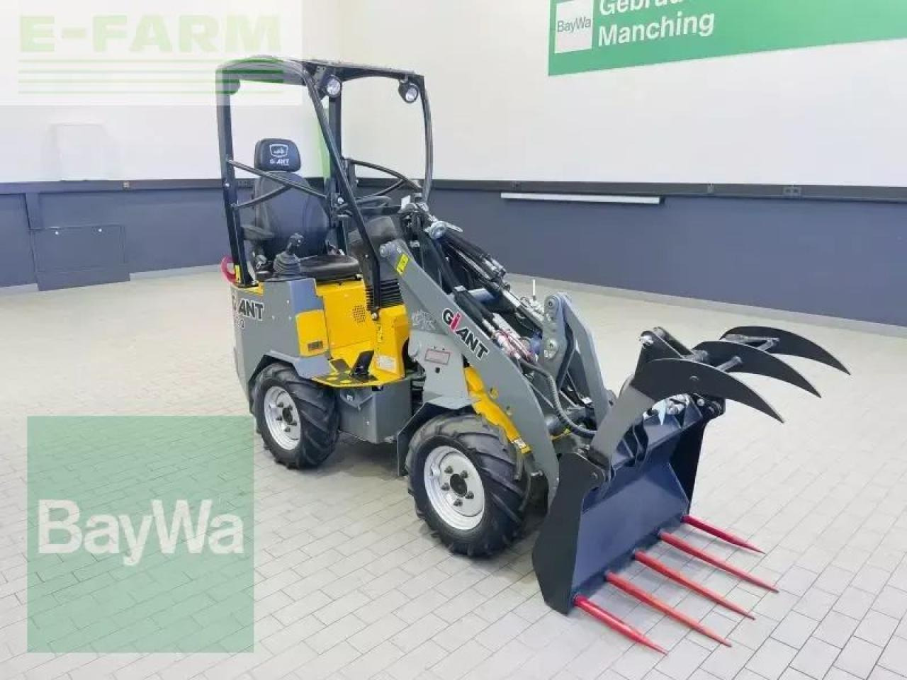 Giant g1200 - Mini rýpadlo: obrázok 3 Giant g1200 - Mini rýpadlo: obrázok 3