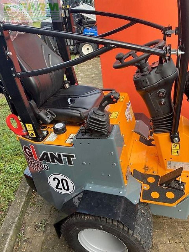 Giant g1200 teleskop radlader - Teleskopický nakladač: obrázok 5 Giant g1200 teleskop radlader - Teleskopický nakladač: obrázok 5