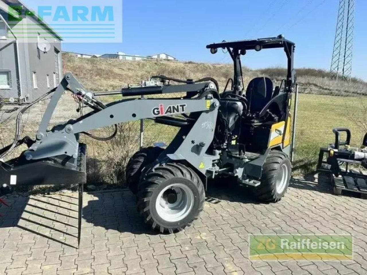 Giant g2200 hd - Teleskopický nakladač: obrázok 2 Giant g2200 hd - Teleskopický nakladač: obrázok 2