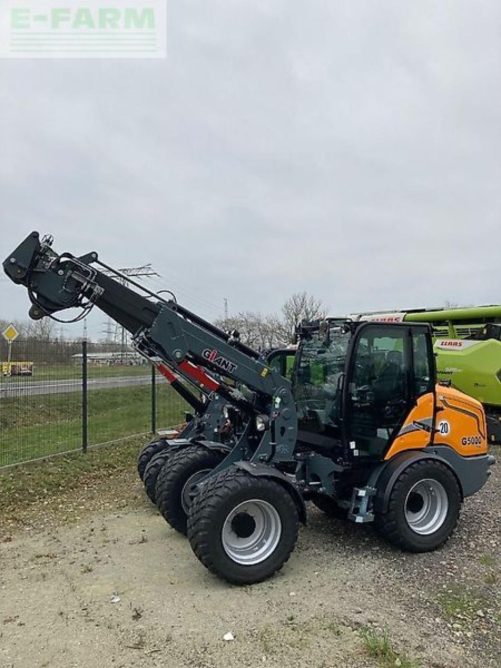 Giant g5000 tele radlader - Teleskopický nakladač: obrázok 1 Giant g5000 tele radlader - Teleskopický nakladač: obrázok 1