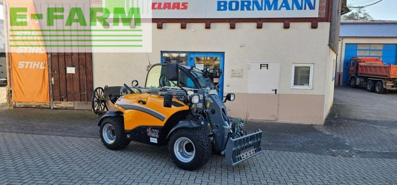 Giant gt 5048 teleskoplader euro aufnahme, pro inching + handgas - Teleskopický nakladač: obrázok 1 Giant gt 5048 teleskoplader euro aufnahme, pro inching + handgas - Teleskopický nakladač: obrázok 1