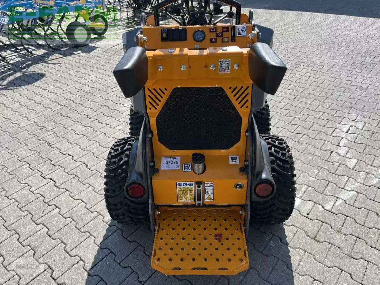 Giant sk 202d neuwertig inkl. schaufel & pg - Kolesový nakladač: obrázok 4 Giant sk 202d neuwertig inkl. schaufel & pg - Kolesový nakladač: obrázok 4