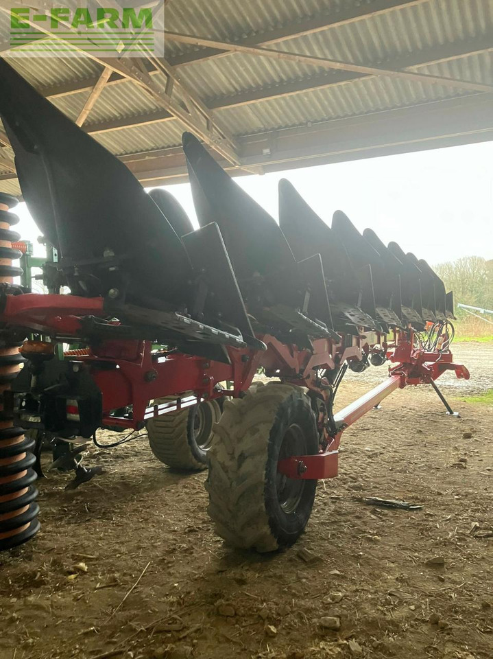 Gregoire Besson 8 corps - Pluh: obrázok 5 Gregoire Besson 8 corps - Pluh: obrázok 5