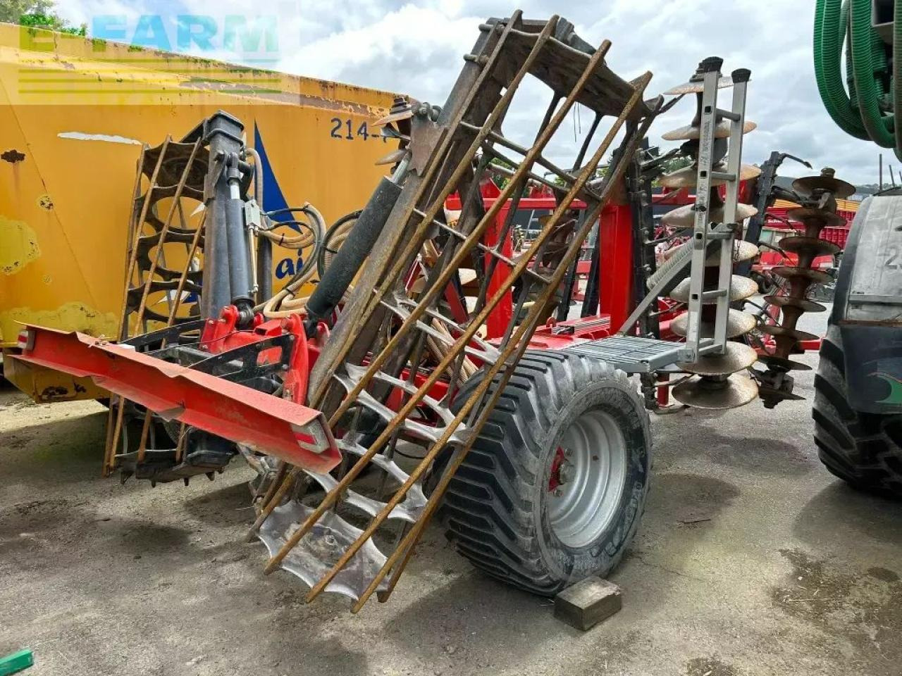 Gregoire Besson acerox32d - Diskový pluh: obrázok 3 Gregoire Besson acerox32d - Diskový pluh: obrázok 3