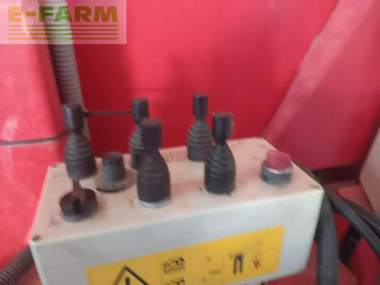 Grimme se 75-40 - Zemiakový kombajn: obrázok 5 Grimme se 75-40 - Zemiakový kombajn: obrázok 5