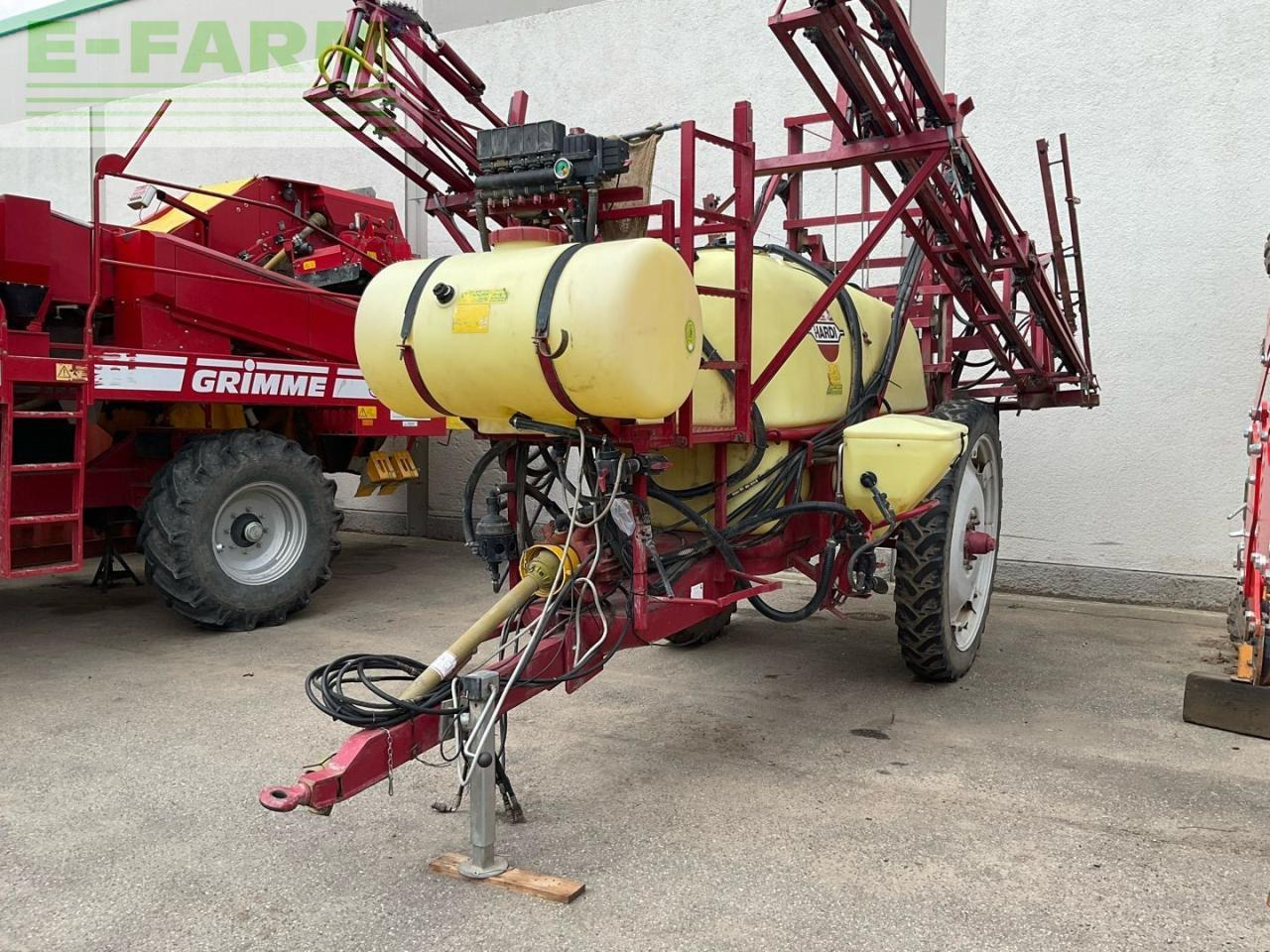 Hardi Commander - Ťahaný postrekovač: obrázok 1 Hardi Commander - Ťahaný postrekovač: obrázok 1